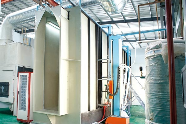 大型自动喷涂设备